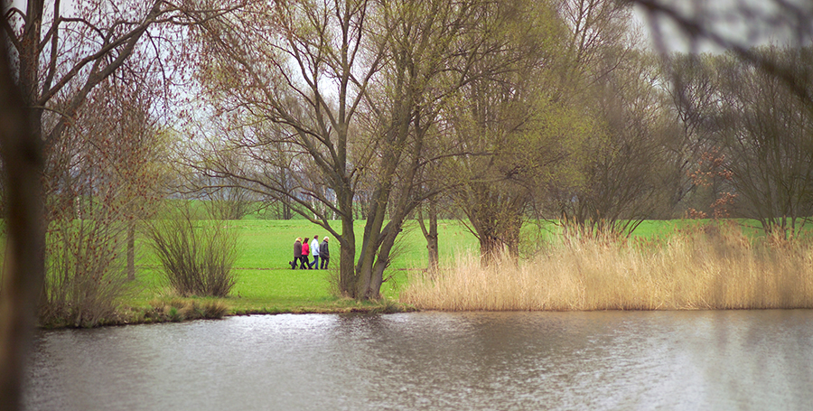 Spazieren und Wandern